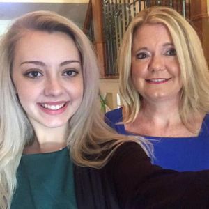 Meet your Posher, Macy